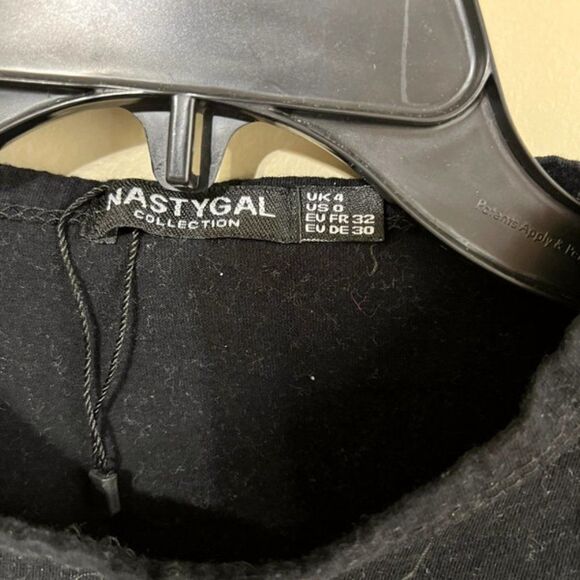 Nasty Gal Collection size 0 black crop top - Picture 3 of 4